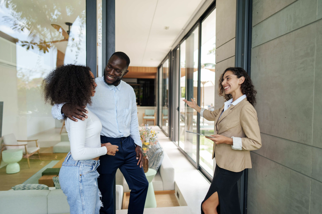 Staging a Luxury Home: 6 Things Realtors Should Know